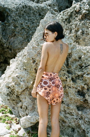 
                  
                    Eden shorts // SAMPLE // FINAL SALE
                  
                